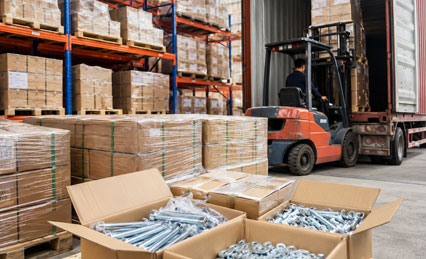 Stud Bolts vs Threaded Rods Stud Bolts vs Threaded Rods